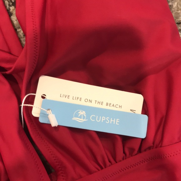 NWT Halter plunging Magenta One Piece from Cupshe - Picture 5 of 5